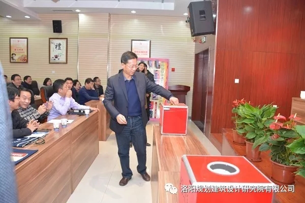 1515034508115079.jpg 640.webp (9).jpg