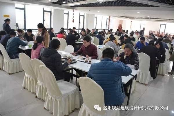 1515049999491939.jpg 640.webp (5).jpg