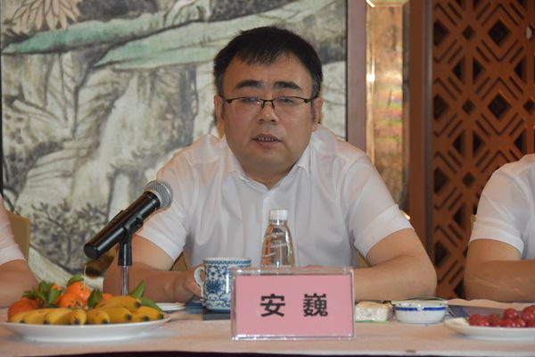 5.公司副總經(jīng)理、第一建筑院院長安巍發(fā)表講話.jpg