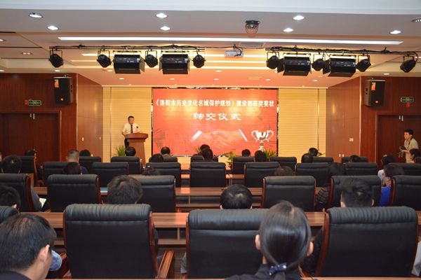 1525337614920966.jpg DQB_0489.jpg