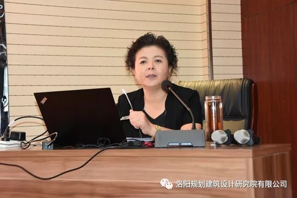 1536915285197386.jpg 640.webp.jpg