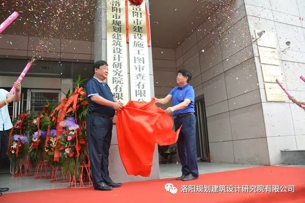 1537231520123488.jpg 640.webp (2).jpg