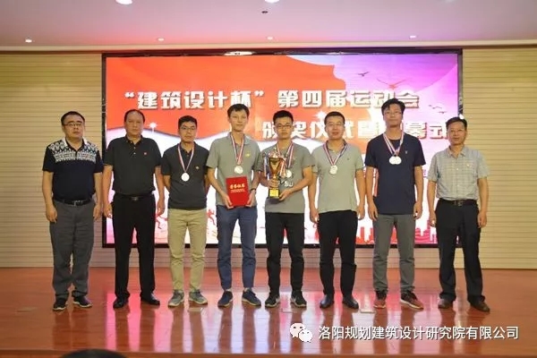 1537231871523610.jpg 640.webp (7).jpg