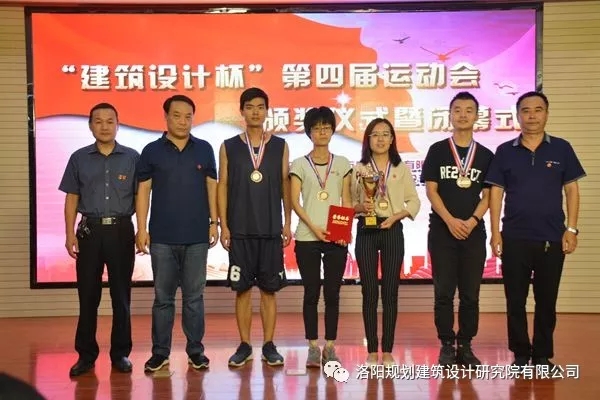 1537231981103327.jpg 640.webp (13).jpg