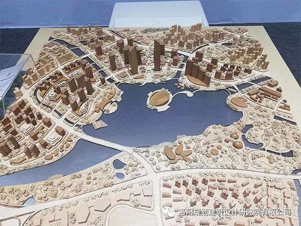 1537932085583424.jpg 640.webp (4).jpg