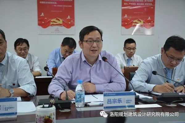 1537933842846263.jpg 640.webp (35).jpg