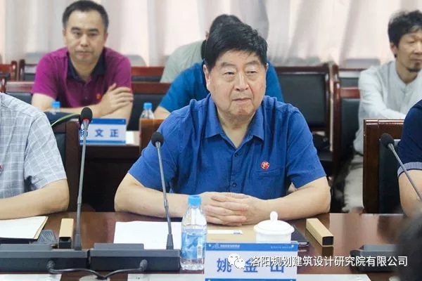 1537933862119662.jpg 640.webp (36).jpg