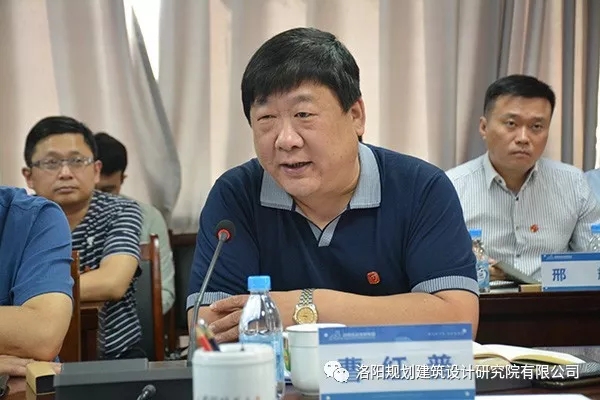 1537933883110290.jpg 640.webp (37).jpg