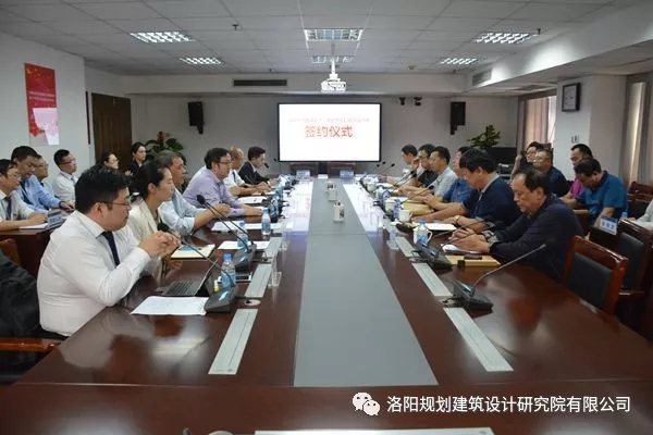 1537933904559585.jpg 640.webp (38).jpg