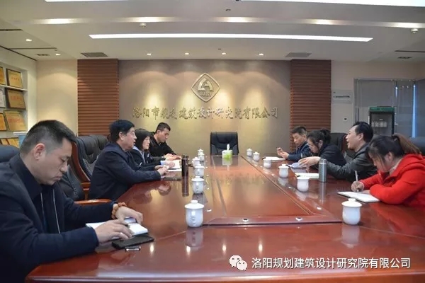 1542761121610664.jpg 640.webp (2).jpg