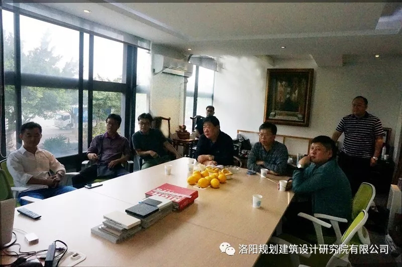 1542787197139147.jpg 640.webp (4).jpg