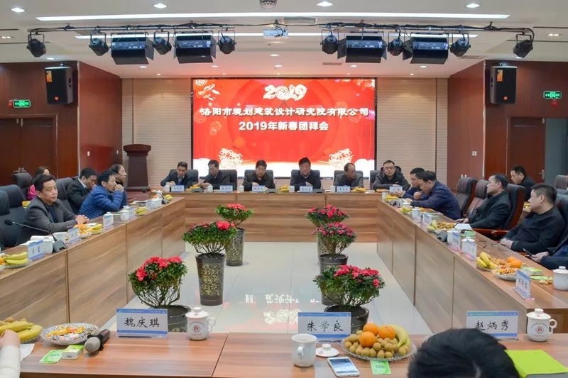 1549185808523524.jpg 640.webp.jpg