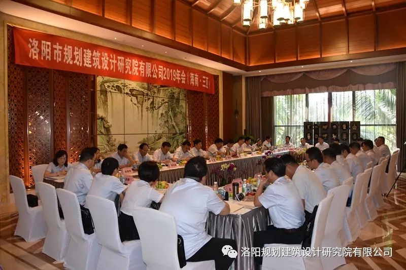 1552294418632481.jpg 640.webp.jpg