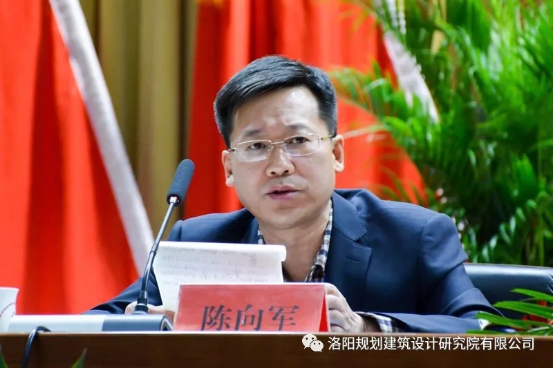 1552872705835892.jpg 640.webp (3).jpg