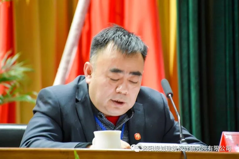 1552872768173805.jpg 640.webp (4).jpg