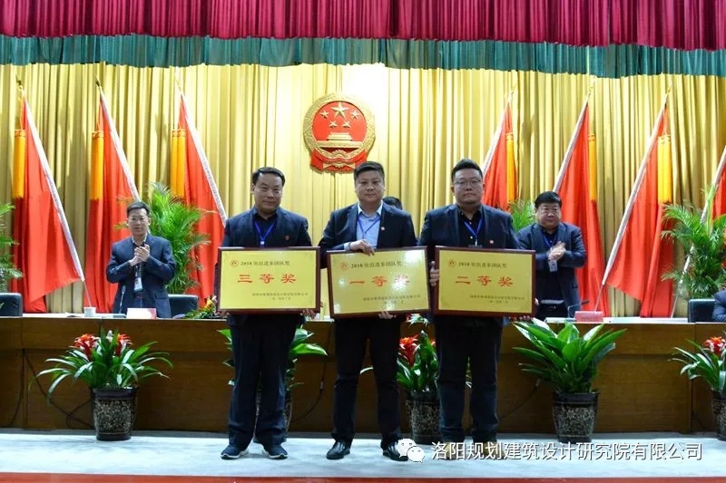 1552872850243430.jpg 640.webp (7).jpg