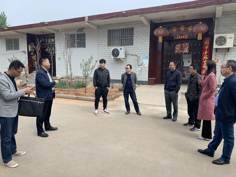 1555289879357508.jpg 03.jpg