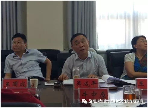 1562569901753916.jpg 640.webp (3).jpg