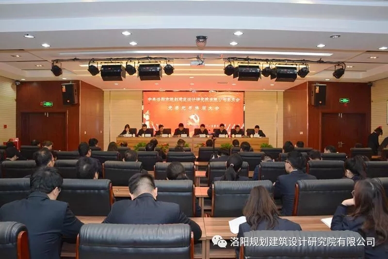 1572402299601627.jpg 640.webp.jpg