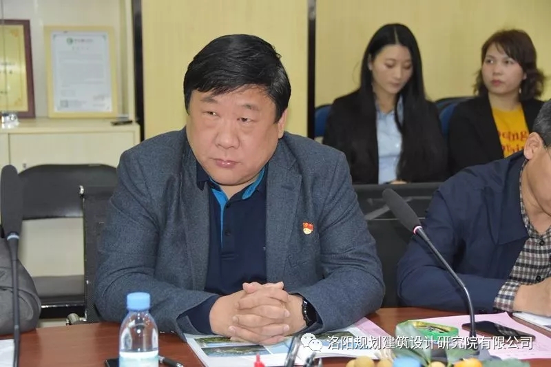 1575334113806458.jpg 640.webp.jpg