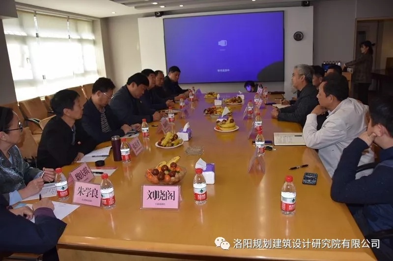 1575334127745697.jpg 640.webp (2).jpg