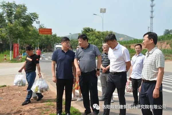 1596096069125764.jpg 640.webp (11).jpg