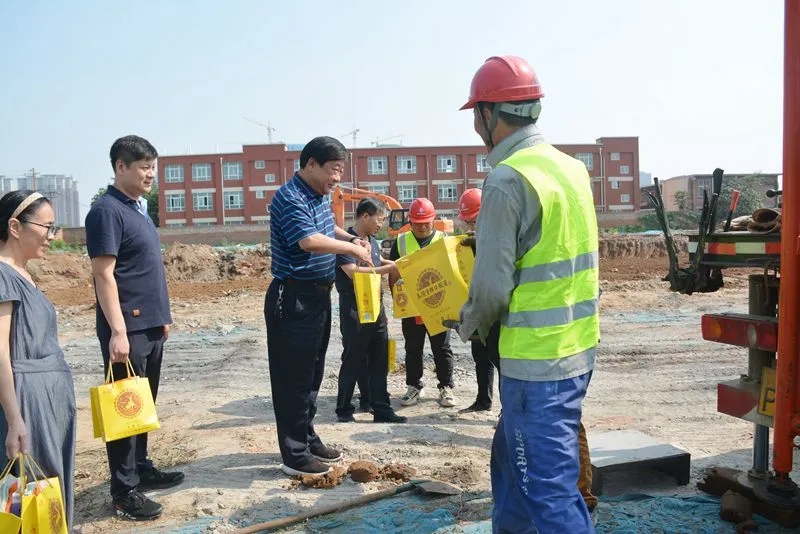 1626341106135007.jpg 640.webp (2).jpg