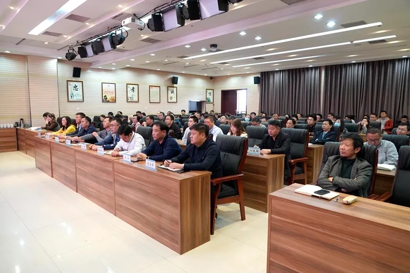 1633914335131027.jpg 640.webp (4).jpg